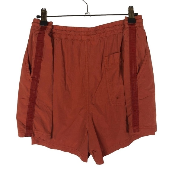 Athleta Expedition Etruscan Red Hiking Athletic Shorts 12 - Picture 4 of 4